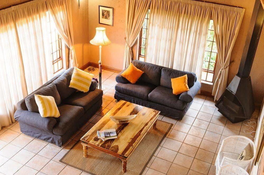 Safari Club Sa Hotel Kempton Park Exterior foto